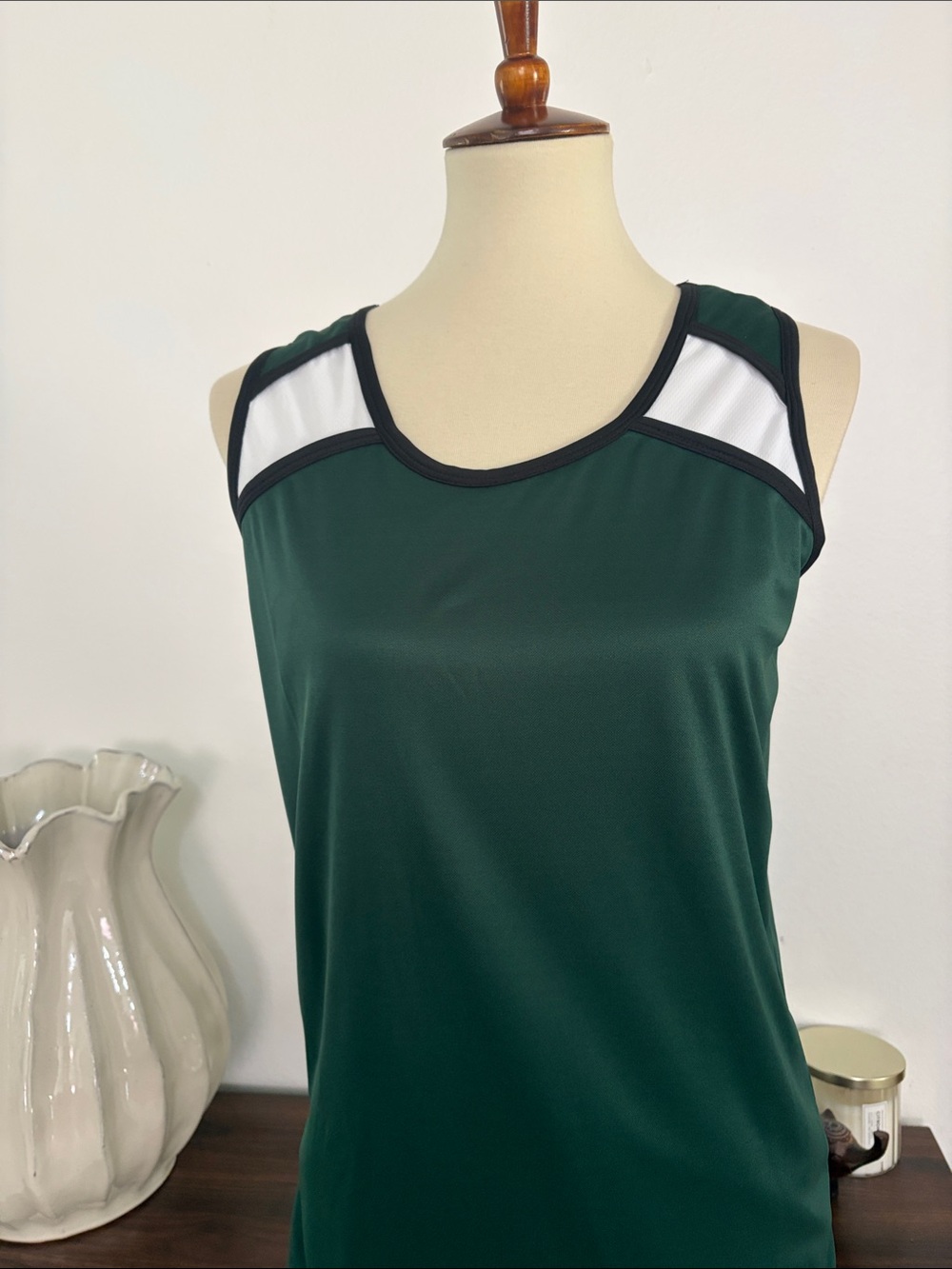 NWOT Women's Athletic‎ Tank Top in Dark Green with White Accents - Picture 2 of 8
